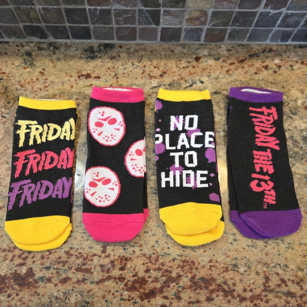 Friday the 13th Socks Womens Shoe Size 5-10 Jason Voorhees 4 Pairs Ankle Horror